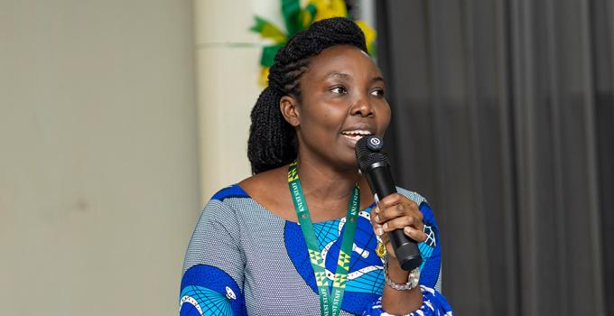 Dr Abena